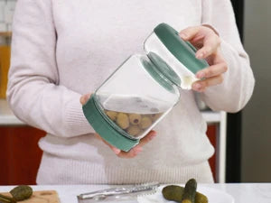 Glass Pickles Jar With Lids & Strainer