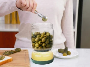 Glass Pickles Jar With Lids & Strainer